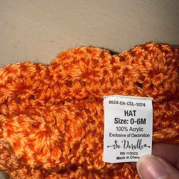 Crochet Pumpkin Baby Hat 0-6M - Picture 4 of 5